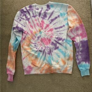 New BFFs and babes sweatshirt. Fits like small